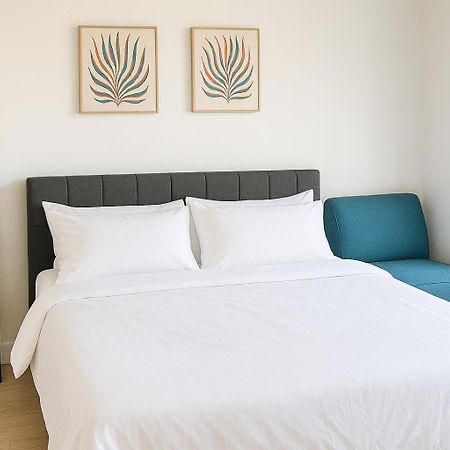 Luxury Stay For Nyc Visit Jersey City 7 Min Walk Nyc Train Station Bagian luar foto