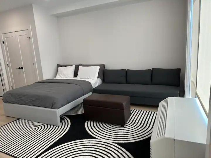 Luxury Stay For Nyc Visit Jersey City 7 Min Walk Nyc Train Station Bagian luar foto